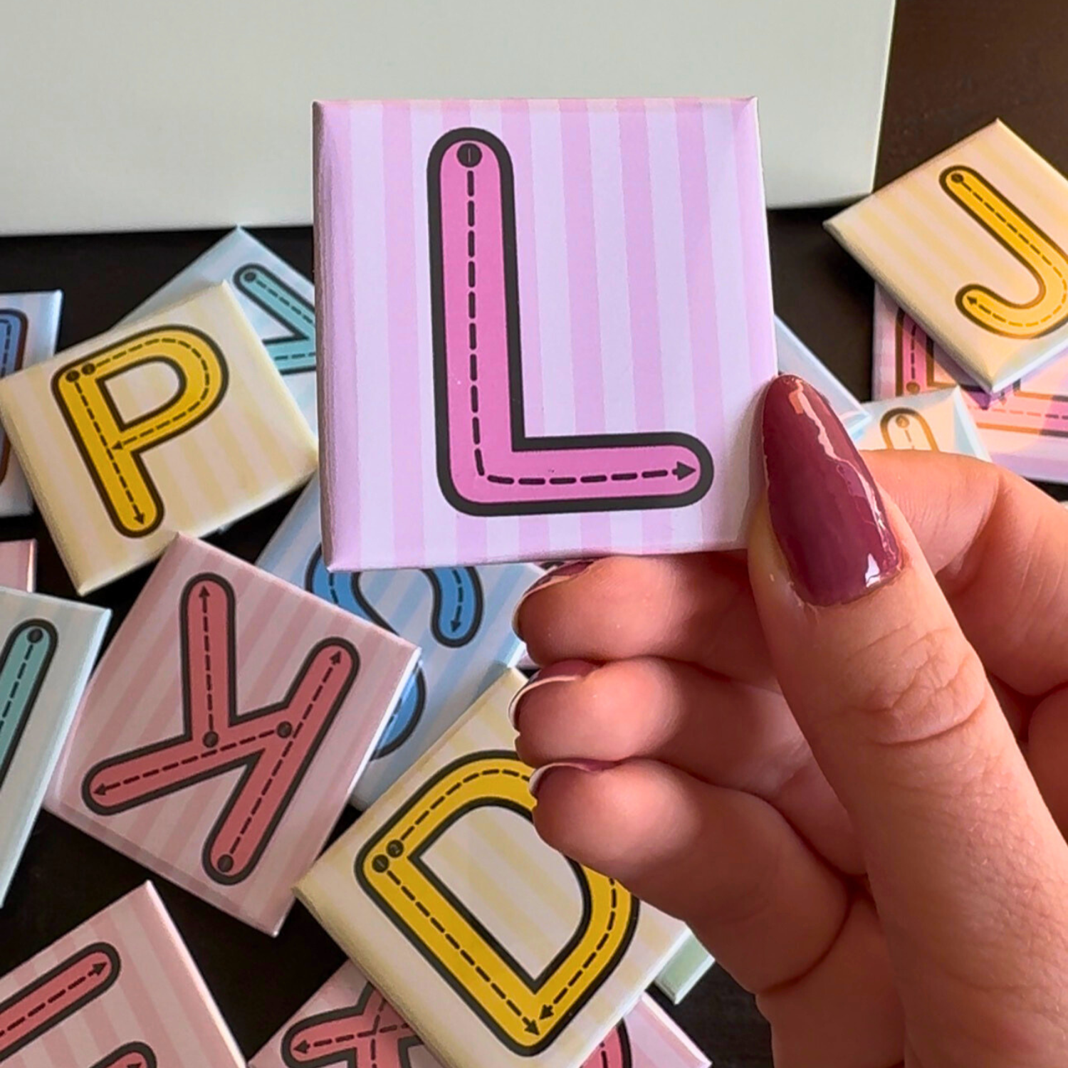 Alfabet fotomagneten met schrijfrichting (A t/m Z)